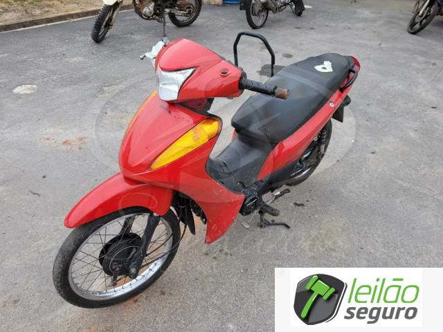 LOTE 006 Honda BIZ 100 ES 2014