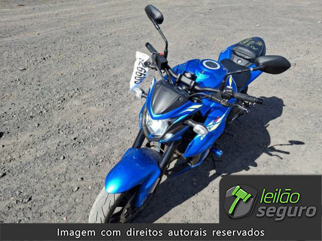 LOTE 248 - SUZUKI GSX-S 750AZ 2021