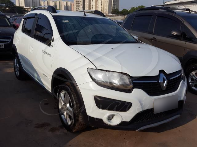 LOTE 018 - Renault Sandero Stepway 1.6 16V SCe 2018