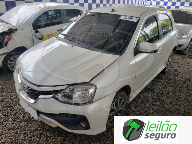 LOTE 020 TOYOTA/ETIOS PLATINUM AT 1.5 16V DUAL VVT-I 2018